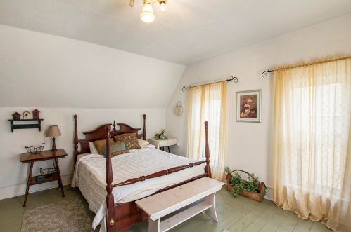 228 Slosson Ave, Reed City MI 49677-1231 exterior