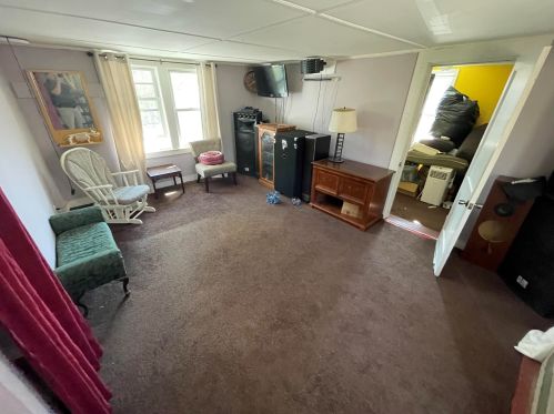 230 King St, Concord NH 03303-2112 exterior