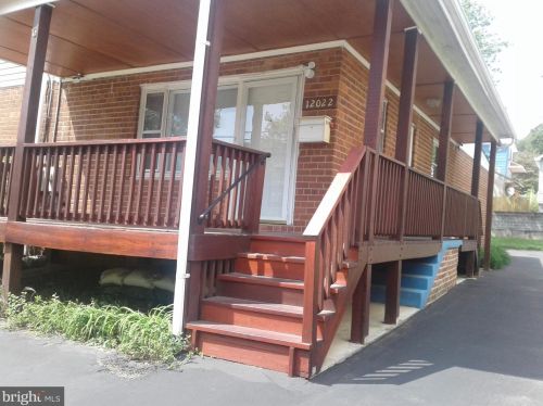 12022 Valleywood Dr, Silver Spring MD  20902-2237 exterior