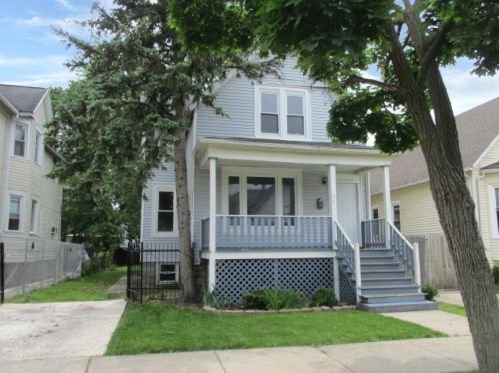 35 108th Pl, Chicago, IL 60628-3403