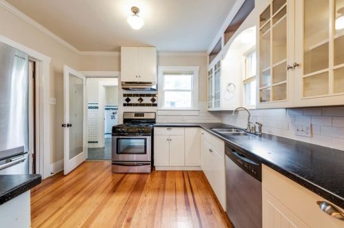 2023 2nd St, Austin TX 78702-4312 exterior