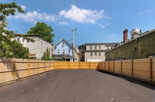 39 Hancock St, Boston MA exterior