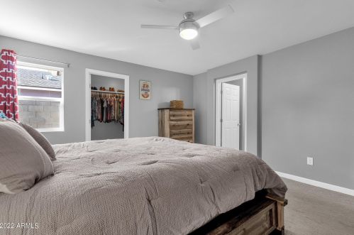 2545 15 St, Phoenix AZ 85040-1303 exterior