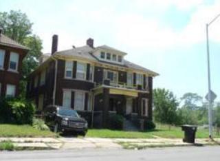 1235 Clairmount St, Detroit MI  48202-1558 exterior
