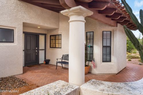 4085 Quiet Moon Dr, Tucson, AZ 85718-3427