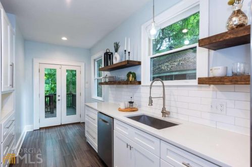 39 Branham St, Atlanta GA 30317-1228 exterior