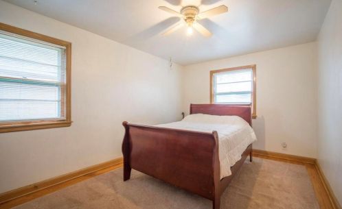 6221 Spencer Pl, Milwaukee WI  53218-4946 exterior