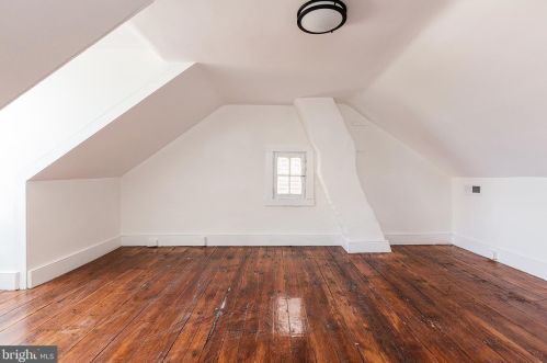 214 James St, Lancaster PA 17603-2839 exterior