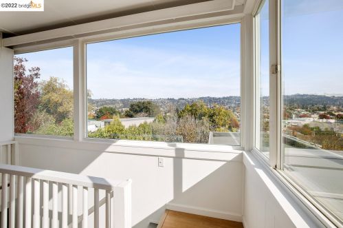 739 Cerrito, Berkeley CA 94706-1521 exterior