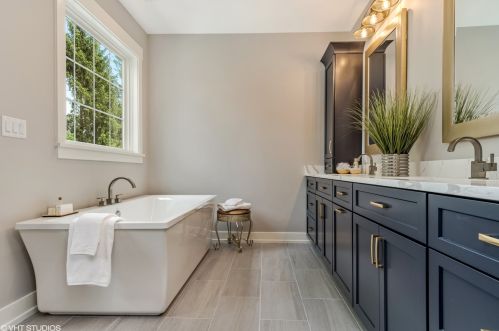 625 Linden Ave, Elmhurst IL 60126-4539 exterior