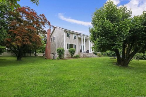 20 Byram Hill Rd, Armonk, NY 10504-1504