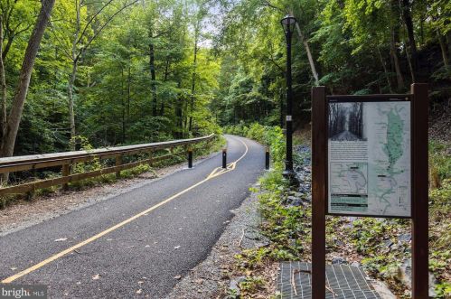 3601 Connecticut Ave, Washington DC  20008-2406 exterior