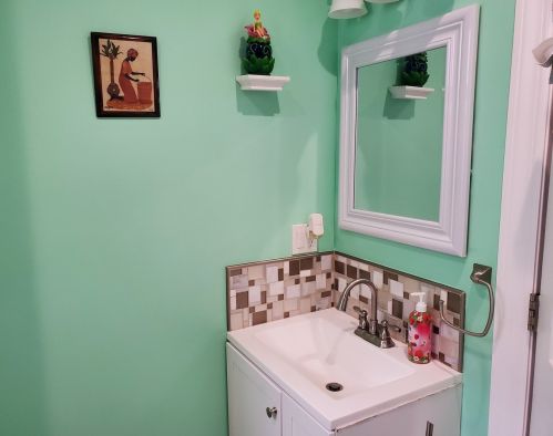 7222 Marshfield Ave, Chicago IL 60636-3809 exterior