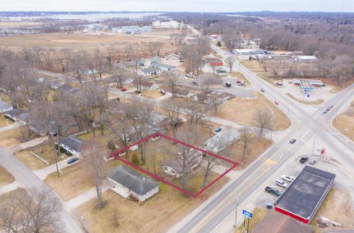 431 Giles Rd, Meskegon MI  49445-1319 exterior