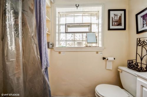 3352 Keating Ave, Chicago IL 60629-5513 exterior