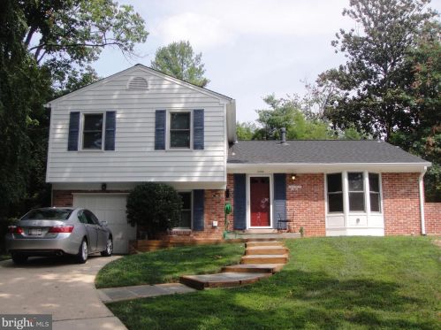 11605 Bunnell Ct, Rockville MD  20854-3603 exterior