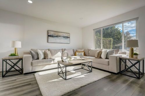 713 River Park Dr, San Jose CA  95111-1552 exterior