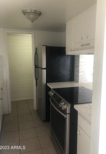 5256 42nd Ln, Phoenix AZ  85019-2403 exterior