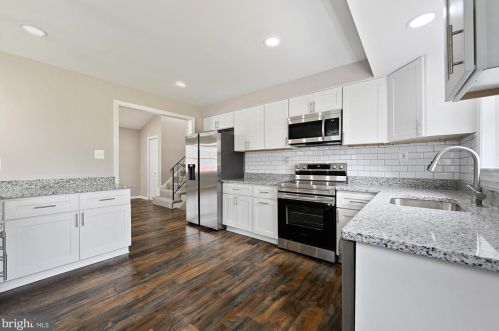 10700 Huntwood Dr, Silver Spring MD  20901-1524 exterior