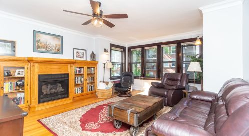 2513 Leland Ave, Chicago, IL 60625-2915