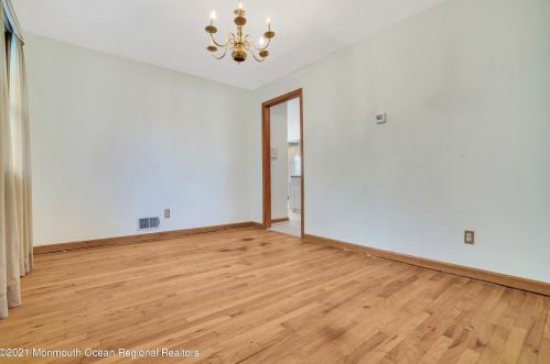 907 Ellison Ave, Point Pleasant Beach NJ 08742-2934 exterior