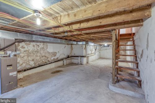 1152 15th St, Philadelphia PA  19146-3141 exterior