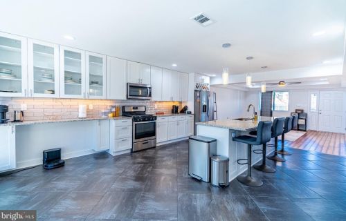 919 45th Pl, Washington DC  20019-3717 exterior