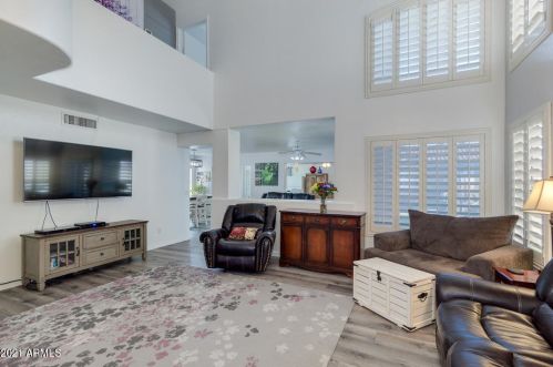 17244 46 Pl, Phoenix AZ 85042-5310 exterior