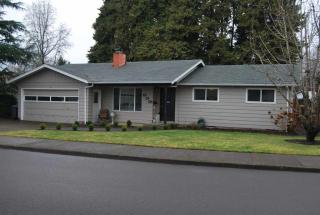 952 Dearborn Ave, Salem OR  97303-4666 exterior