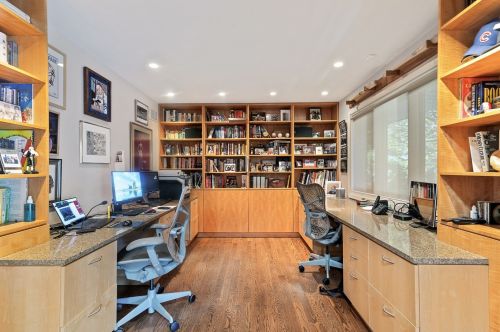 6461 Longmeadow Ave, Chicago IL 60712-3205 exterior