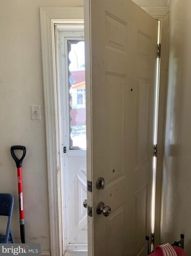 101 6 St, Darby PA 19023-2305 exterior