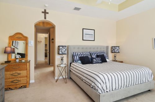 410 Aqua Vista Ln, Fort Pierce FL  34986-2645 exterior