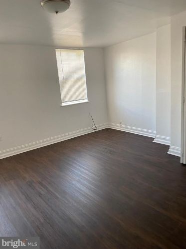 1012 12th St, Philadelphia, PA 19147-3629