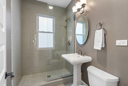 2019 Fletcher St, Chicago IL 60634-4006 exterior