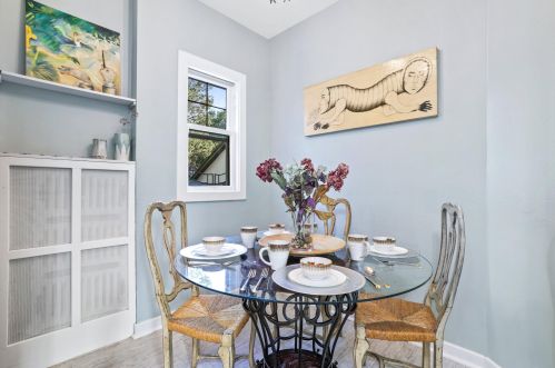 3019 Smt Ave, Milwaukee WI 53211-3463 exterior