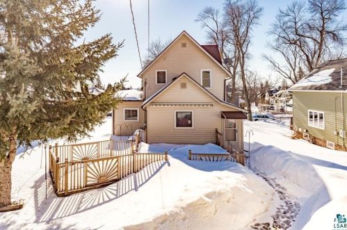 4125 6th St, Duluth, MN 55807-1513