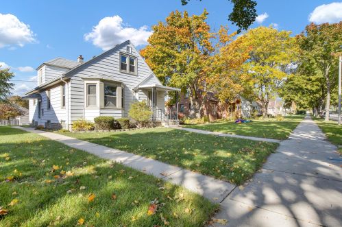 3765 15 St, Milwaukee WI 53206-2908 exterior