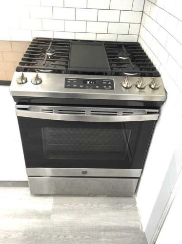 2 Mansion St, Poughkeepsie NY  12601-2310 exterior