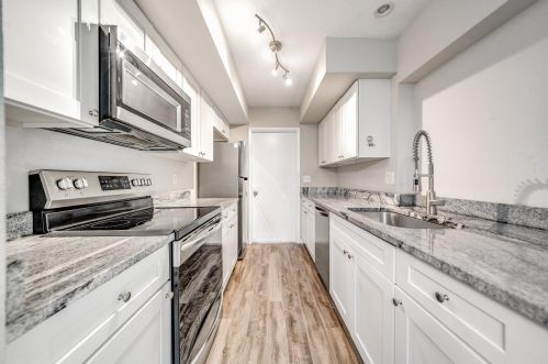 258 Summer Rd, Fort Pierce FL 34983-1731 exterior