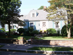 153 Fairway Dr, Newton, MA 02465-1714