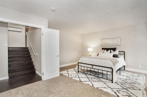 2749 Craig Cir, Fullerton CA 92835-2901 exterior