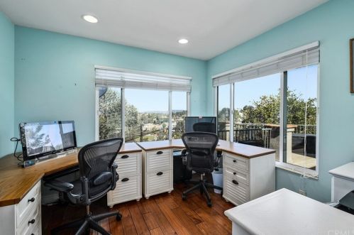 31030 Avenida Del Reposo, Temecula CA 92591-1716 exterior