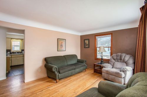 929 Beech St, Wyoming MI exterior