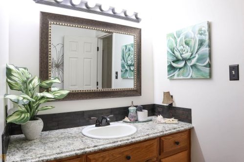 188 Buttrill Ct, Jackson GA  30233-5456 exterior