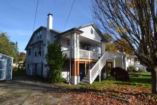 2118 132nd St, Seattle WA  98133-7806 exterior