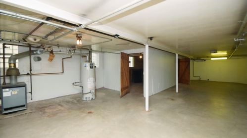 5515 Byron St, Chicago IL 60641-2518 exterior