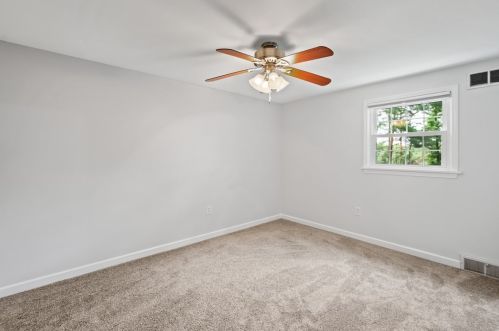 103 Ascot Pl, Pittsburgh PA 15237-4013 exterior