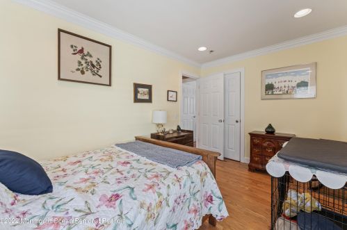 841 Main Ave, Point Pleasant Beach NJ  08742-5355 exterior