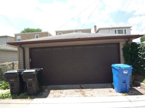 5555 Major Ave, Chicago IL 60630-3326 exterior