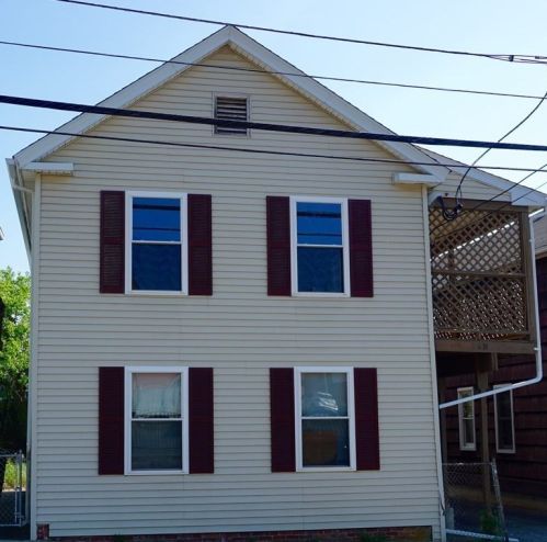 12 Pulaski St, Ware, MA 01082-1477